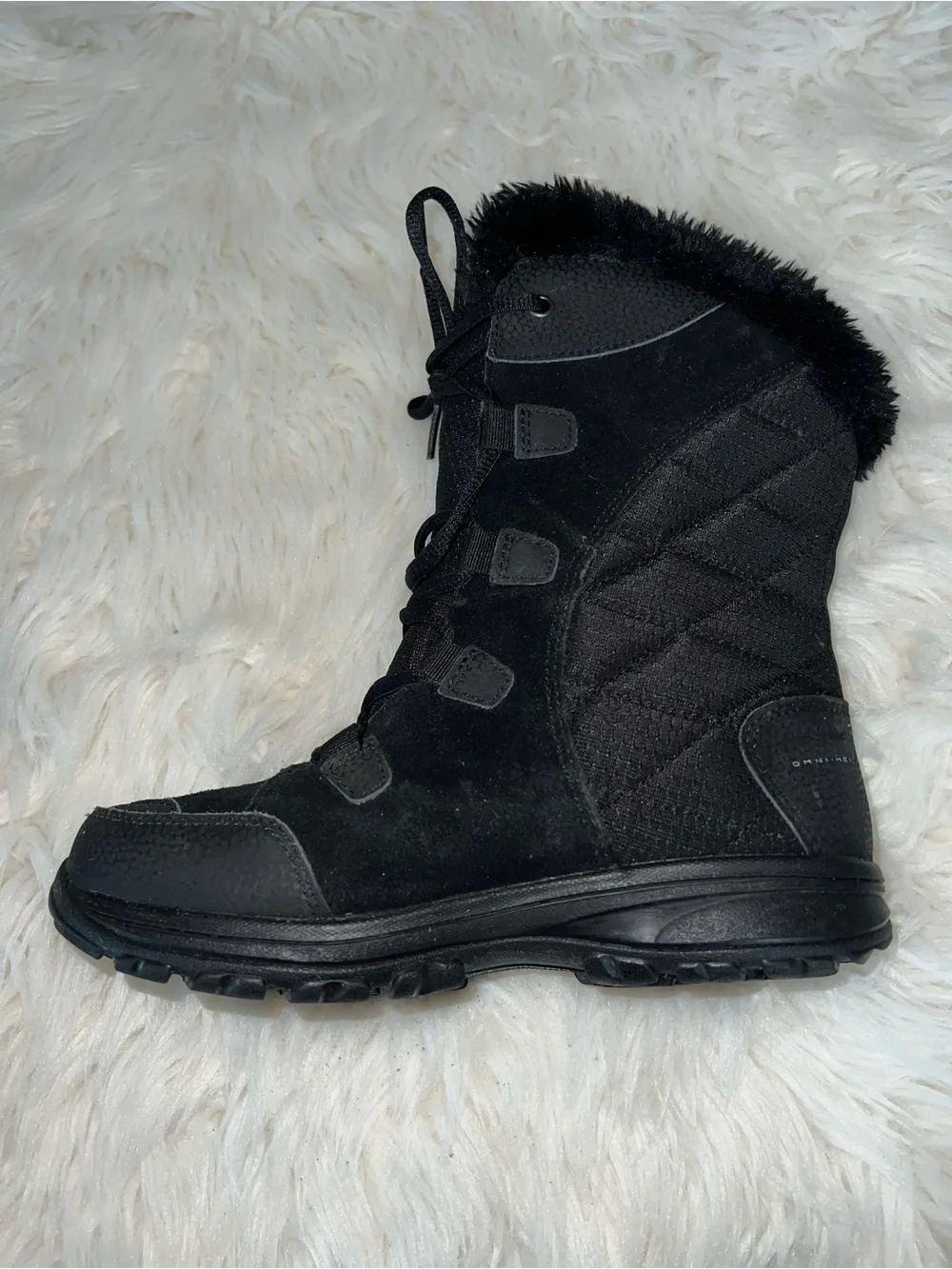 Columbia Women’s Waterproof Snow Boots - Black Suede & Faux Fur Size 6
